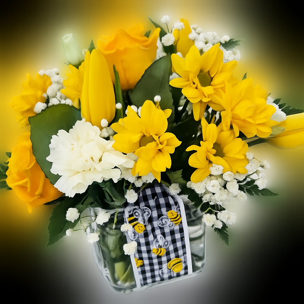 Bee nice Bouquet – Flowers By Marianne, Newburyport MA