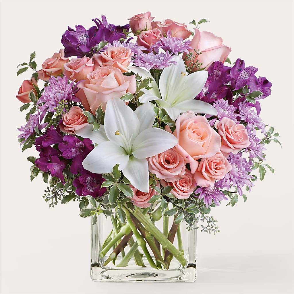Mani Pedi Bouquet – Flowers By Marianne, Newburyport MA