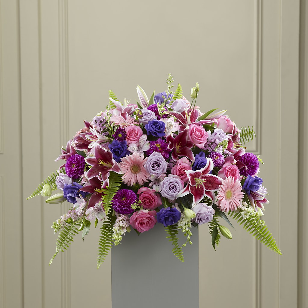 Fare Thee Well Pedestal – Flowers By Marianne, Newburyport MA