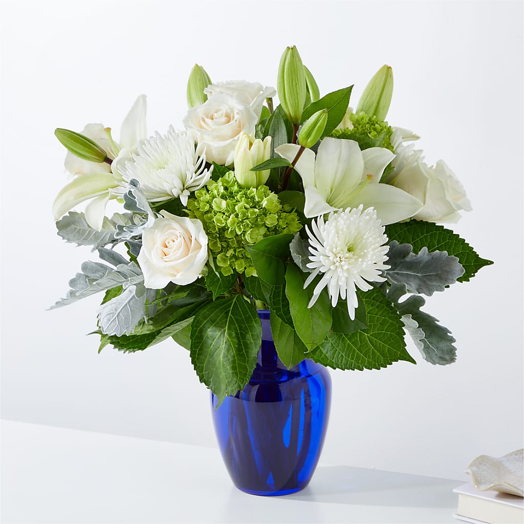 Snowy Dreams Bouquet – Flowers By Marianne, Newburyport MA