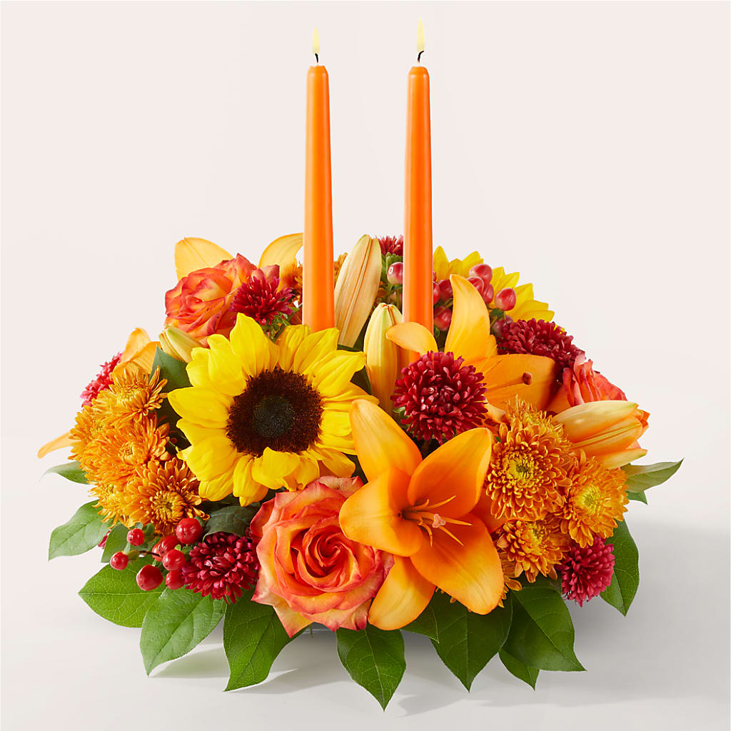 Grateful Centerpiece – Flowers By Marianne, Newburyport MA