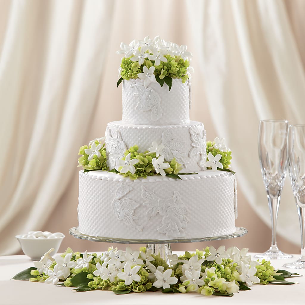 Bloom & Blossom Cake Decor – Flowers By Marianne, Newburyport MA