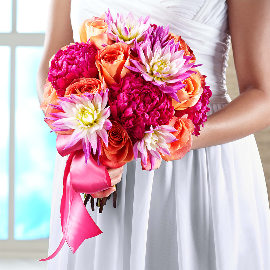 New Love Bouquet – Flowers By Marianne, Newburyport MA