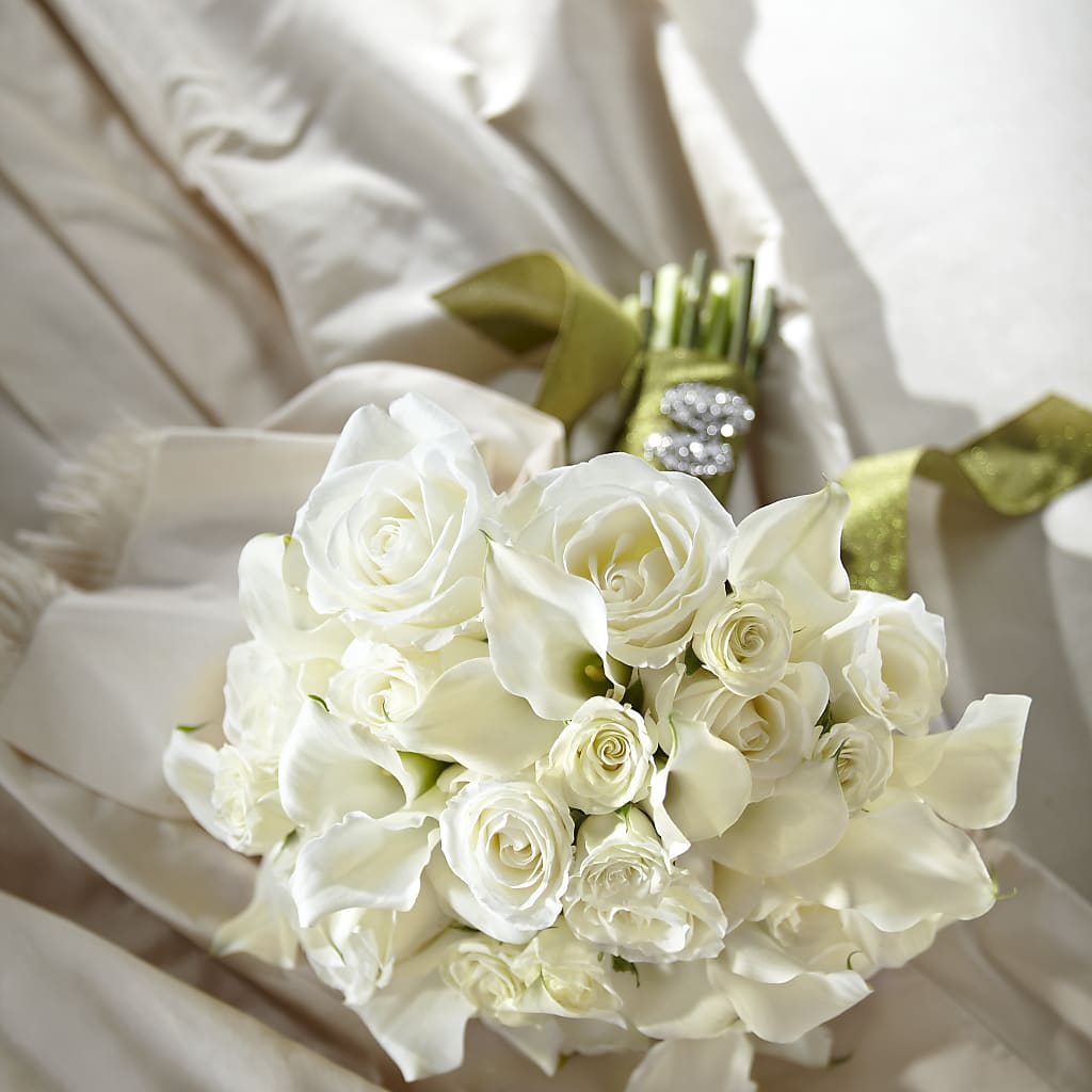 Serene Highness Bouquet – Flowers By Marianne, Newburyport MA