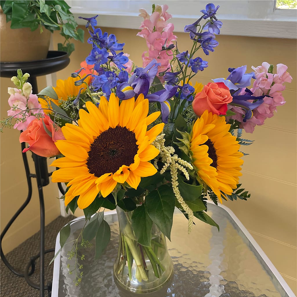 Rays of Life Bouquet –  Flowers By Marianne, Newburyport MA