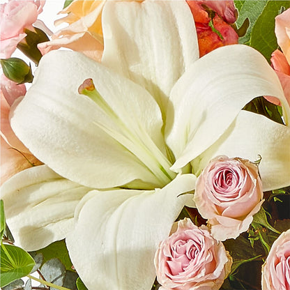 Grapefruit Splash Bouquet –  Flowers By Marianne, Newburyport MA